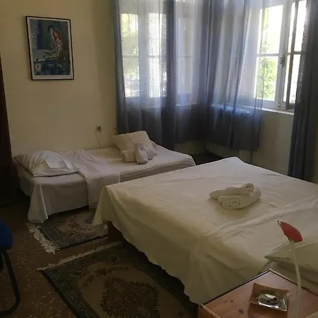 Aggelis Traditional Апартаменты Спарта